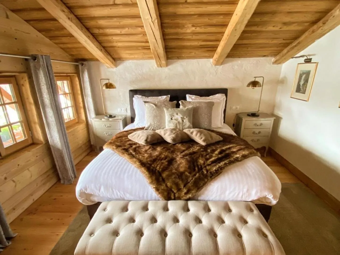 Hotel La Ferme des Vonezins à Thônes 3*,  France